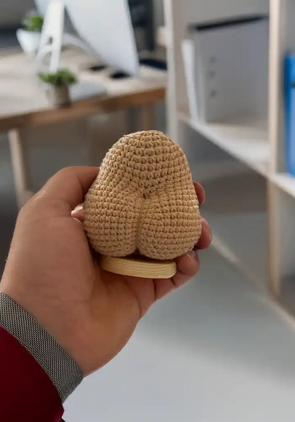 This Is What Peak Desk Culture Looks Like